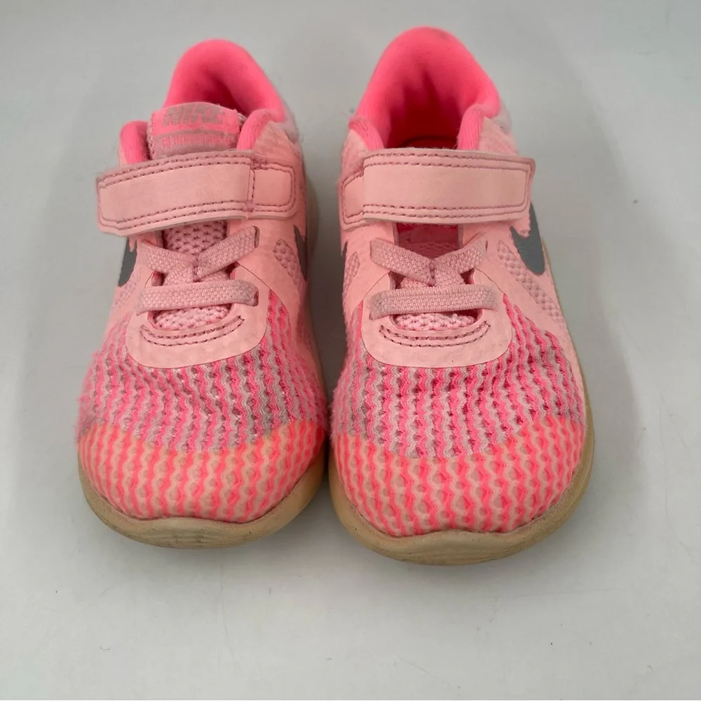 Nike Girl’s Revolution 4 - SZ 7C - Pink Hook & Loop Mesh Sneakers Shoes